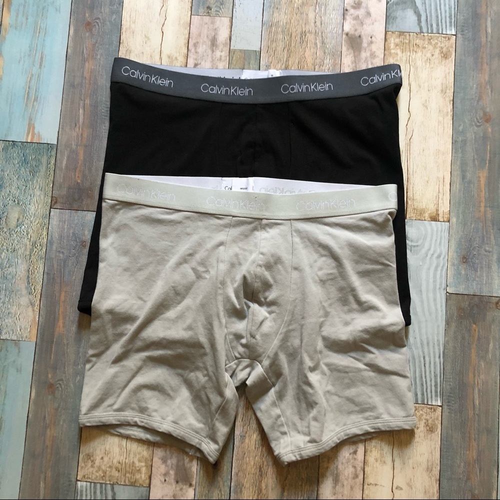 2 Medium Calvin Klein Underwear - image 1